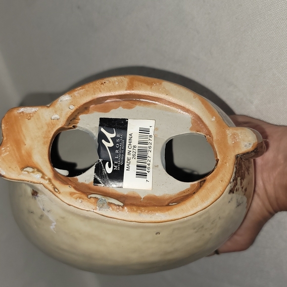 Melrose Beige Rabbit Statue - Picture 4 of 4